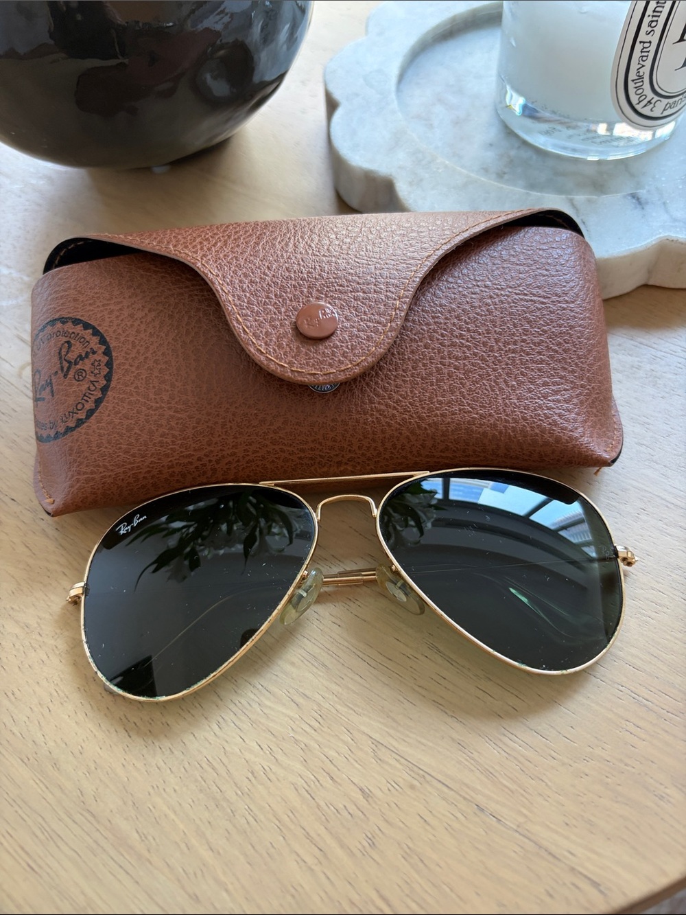 Ray-Ban Gold Frame Sunglasses with Dark Green Lenses